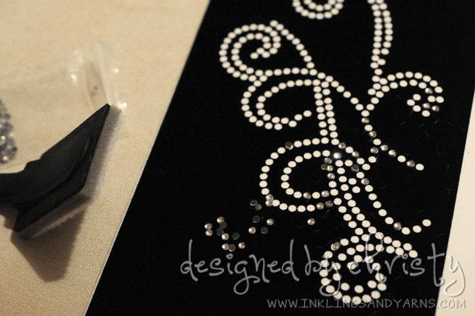 Silhouette Rhinestone Template | www.inklingsandyarns.com